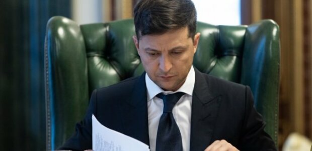 Зеленский подписал два важных закона: чего ждать украинцам