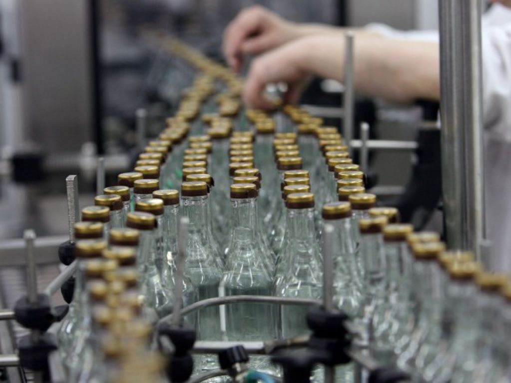 Водочная монополия: Черняк пытается назначить своего «налогового решалу» руководителем акцизного департамента ГФС
