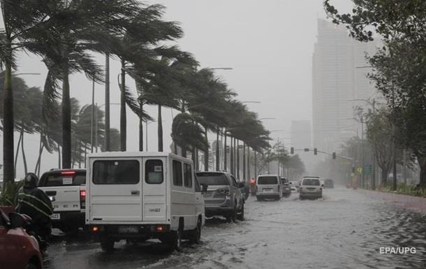 Филиппины атакует тайфун-убийца: власти назвали число жертв