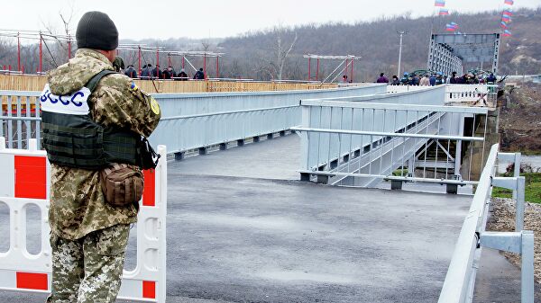 "ЛНР" устроили ползучую оккупацию: уже захвачена украинская часть моста на Донбассе. ФОТО