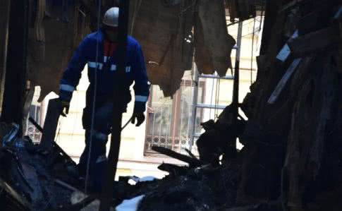 Страшный пожар в Одессе: под завалами сгоревшего колледжа нашли новые тела