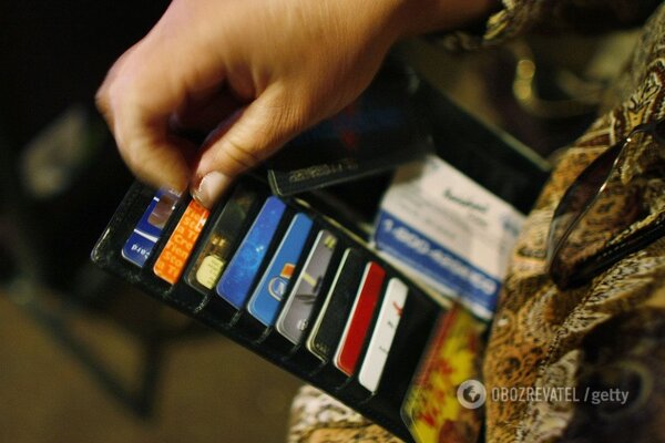 Нацбанк поменял правила для банковских карт: как это коснется украинцев