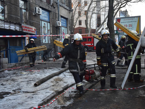 Трагедия в Одессе: под завалами сгоревшего колледжа нашли новые тела