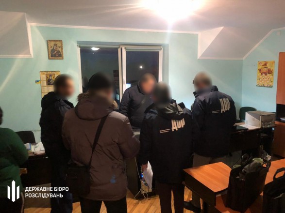На Львовщине чиновники Госгеокадастра попались на рейдерстве