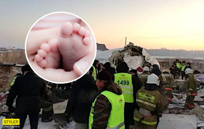 Крушение авиалайнера в Казахстане: спасение младенца попало на камеру