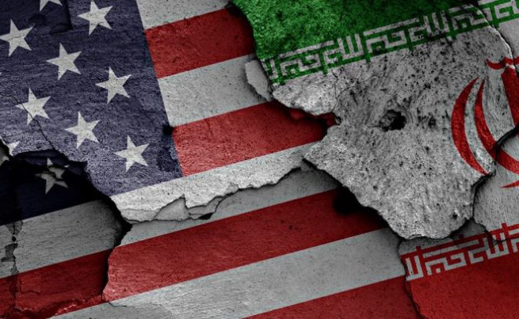 «Третья мировая» атаковала военный сайт США