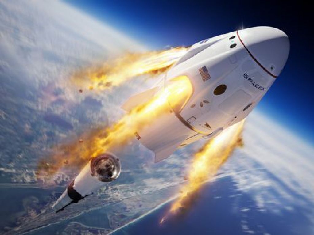 Манекены в прошлом: Маск рассказал, когда посадит в Crew Dragon людей