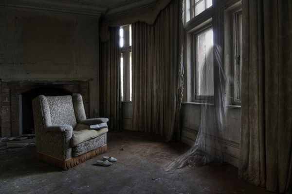 Пугающая история «Номера 311» в отеле с призраками