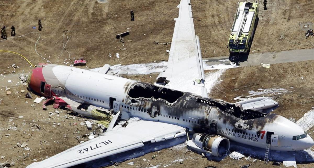 Ужасная авиакатастрофа унесла десятки жизней: все детали