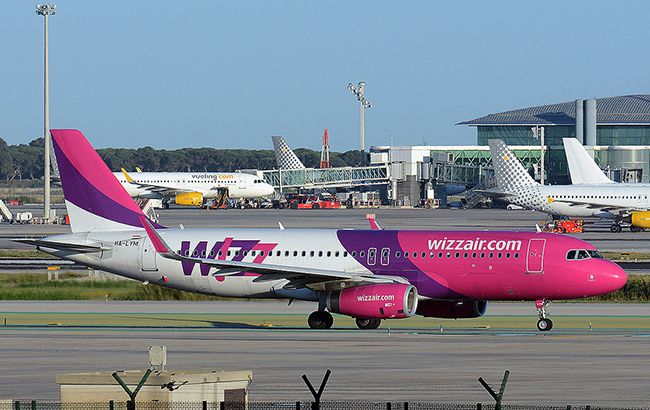 Wizz Air облегчил регистрацию пассажиров, но за деньги