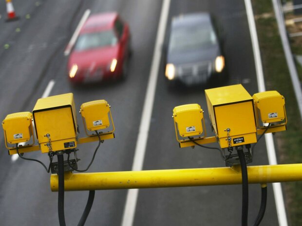 Облавы на водителей: когда начнут работать камеры на дорогах
