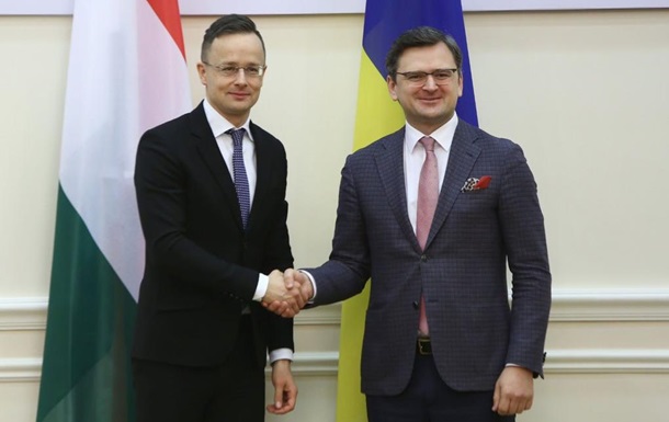 В Венгрии рассказали, что может способствовать встрече Орбана и Зеленского весной