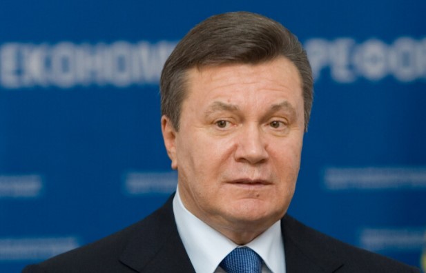 Адвокат Януковича объяснил, почему экс-президент сбежал из Украины