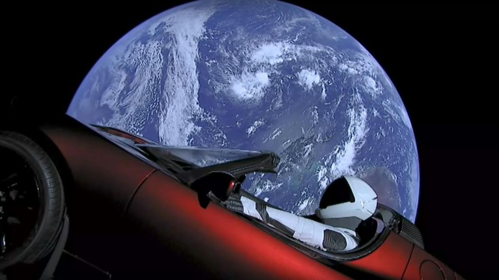 Стало известно, где сейчас Tesla, запущенная в космос два года назад