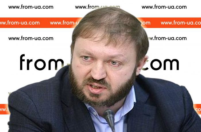 Василий Горбаль. Кабмину надо бить «в колокола»: кризис начинается с падения грузоперевозок