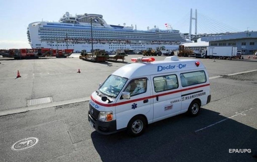 СМИ: на лайнере Diamond Princess четверо украинцев заражены коронавирусом