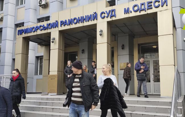 ЧП в суде Одессы: обвиняемый взял судей в заложники