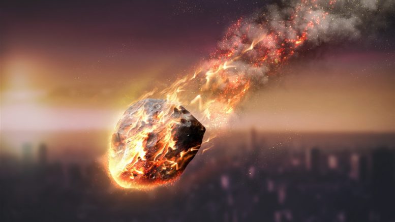 Падение метеорита в Индии попало на ВИДЕО
