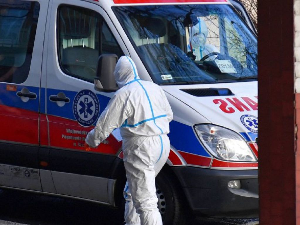 Школы в стране экстренно закрыты: власти приняли жесткие меры из-за коронавируса