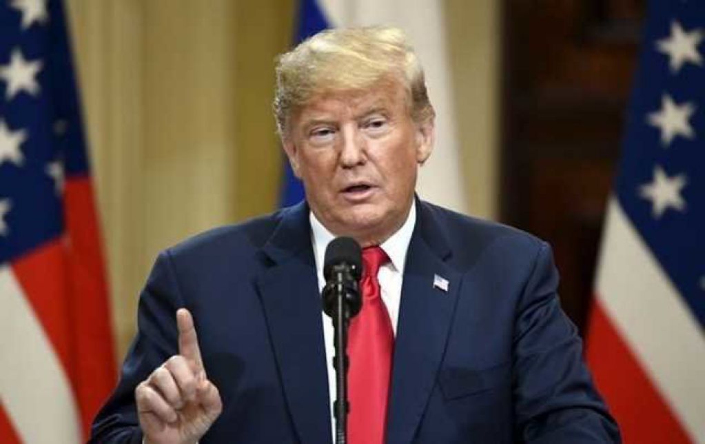 Трамп ввел 30-дневный запрет на въезд из стран Европы из-за пандемии коронавируса