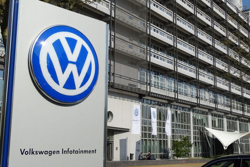 В Германии Volkswagen остановил работу до 9 апреля