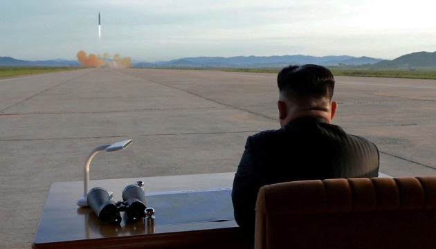 Північна Корея провела випробування надважкої багатозарядної пускової установки