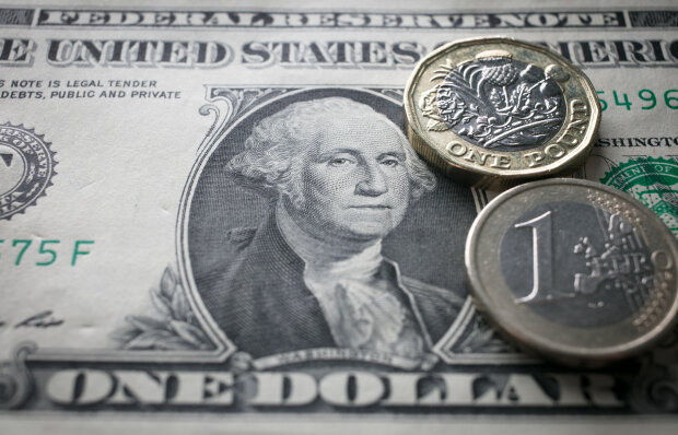 Сегодня гривна обернет в бегство доллар и евро