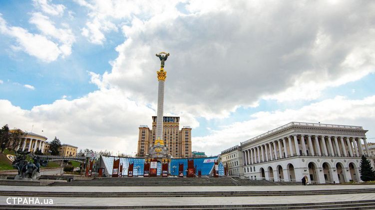 Карантин по-новому: люди бегают в парках, в Киев пускают без проверок