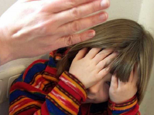 В Одесской области мамаша избила 10-летнюю дочь и приковала ее цепью