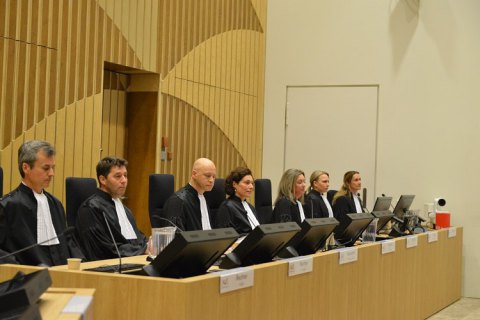 Окружной суд Гааги отказался рассекретить имена 12 свидетелей по делу МН17