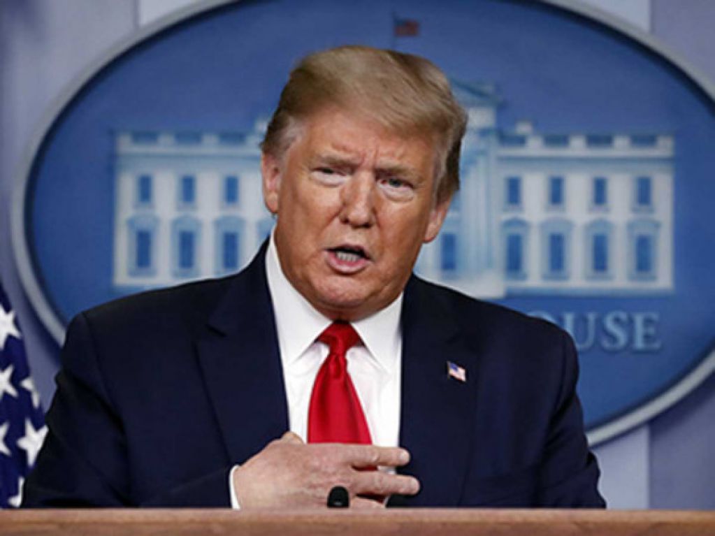 Трамп рассказал, что за минуту уничтожает коронавирус