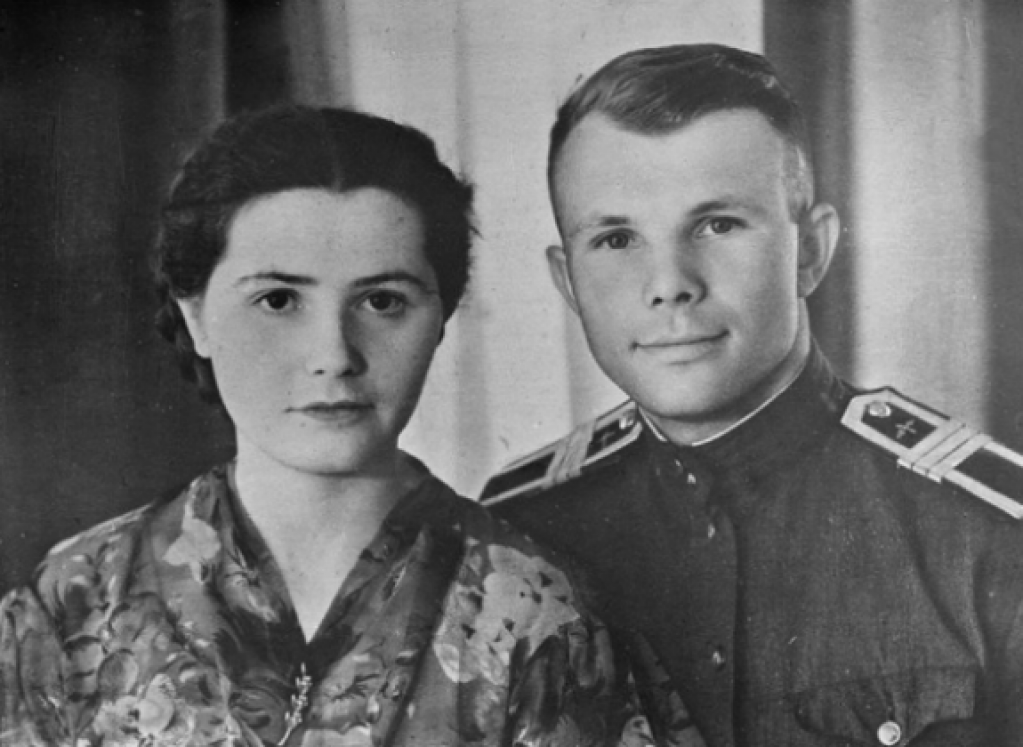 Как после гибели Гагарина сложилась жизнь его вдовы
