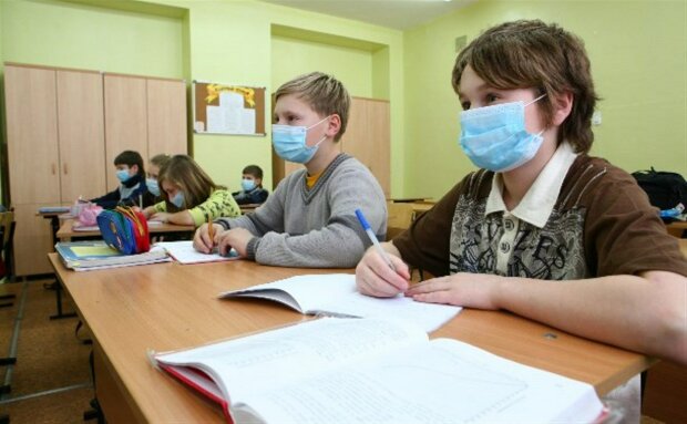Что ожидает украинских школьников с сентября, появилось разъяснение