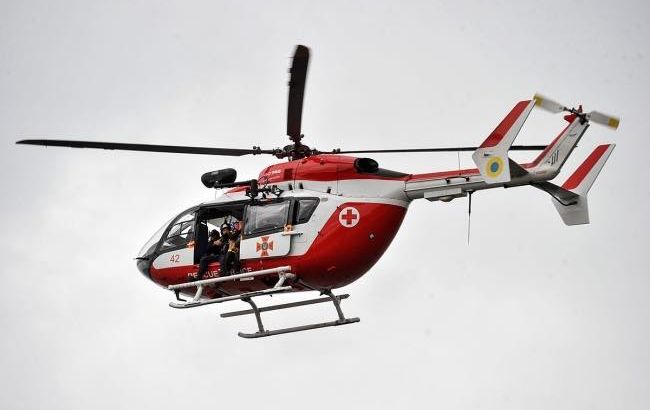 Пытались спасти ребенка и погибли: вертолет с медиками потерпел крушение