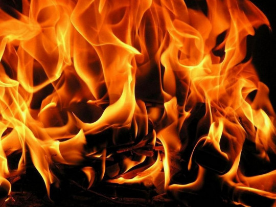 ЧП на Николаевщине: пенсионерка сожгла себя, облив бензином