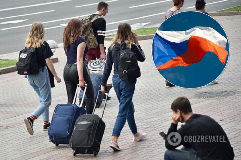 Чехия вновь начала выдавать украинцам рабочие визы