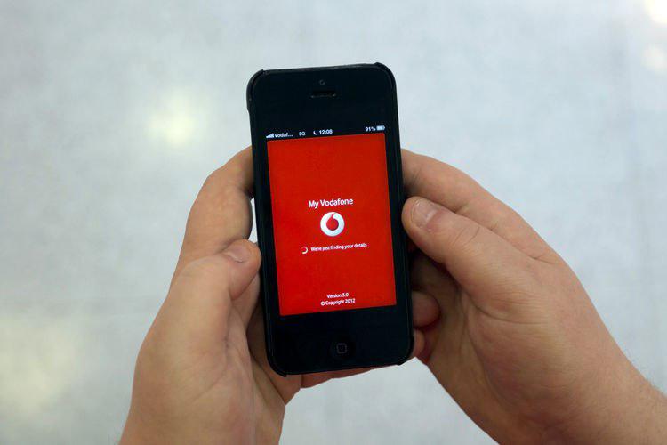 Нет связи: Vodafone заявил о технических проблемах в Украине