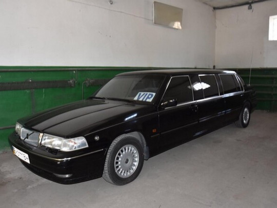 В Одессе продали с аукциона лимузин, на котором ездил Кучма