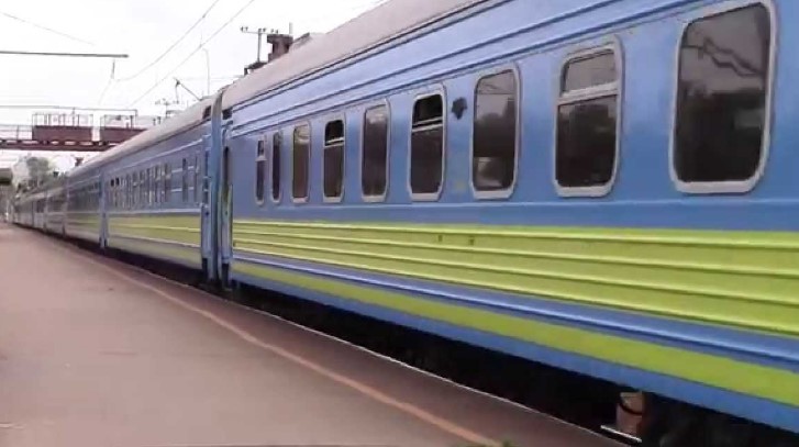 В пятницу Укрзализныця запустит еще один поезд дальнего сообщения