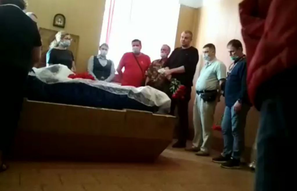 В Москве простились с водителем, погибшим в ДТП с Ефремовым. ВИДЕО