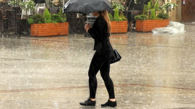 30 июня Украину накроют дожди с грозами и даже градом