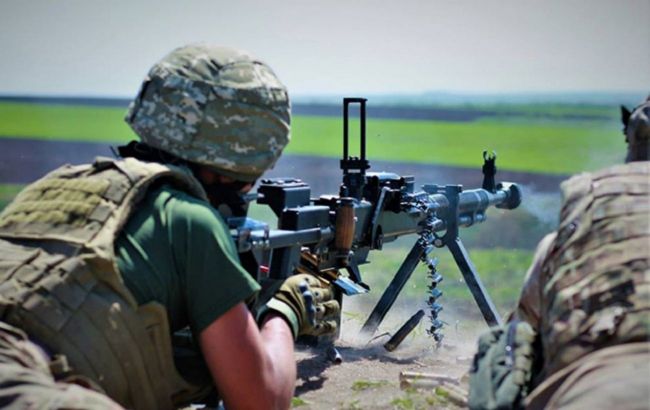 На Донбассе опять обострение: боевики обстреляли военных ВСУ из запрещенного вооружения