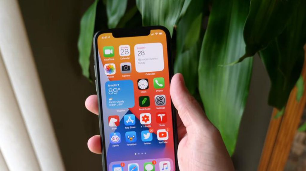 В сети появилось ВИДЕО смартфона iPhone 12