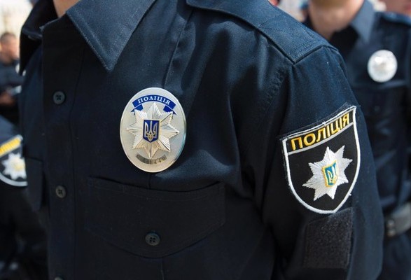 В Киеве будут судить женщину, которая выпрыгнула с ребенком с четвертого этажа