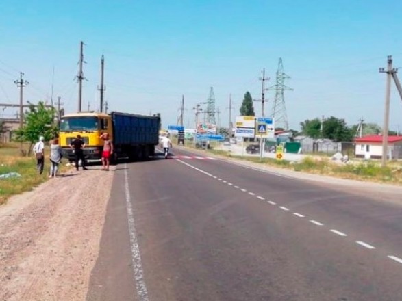 Смертельное ДТП на Херсонщине: грузовик сбил 80-летнего водителя скутера