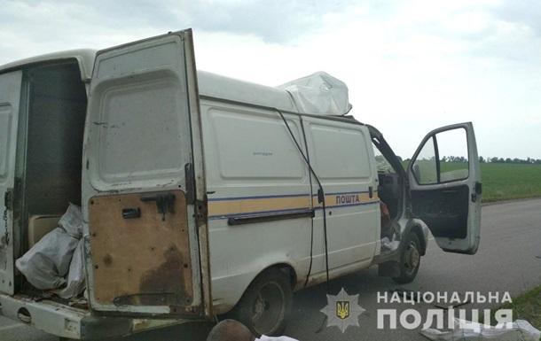 Дерзкое ограбление на Полтавщине: неизвестные подорвали авто Укрпочты