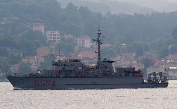 Флот РФ поднят по тревоге: в Черное море вошли корабли НАТО