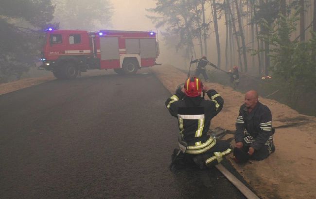 Пожар на Луганщине добрался до свалки в Северодонецке