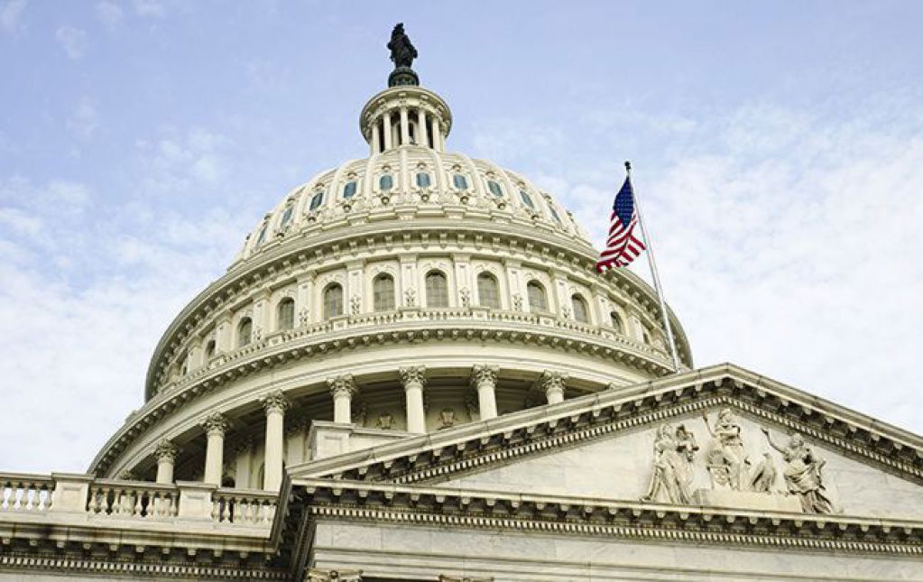 Конгресс США одобрил оборонный бюджет