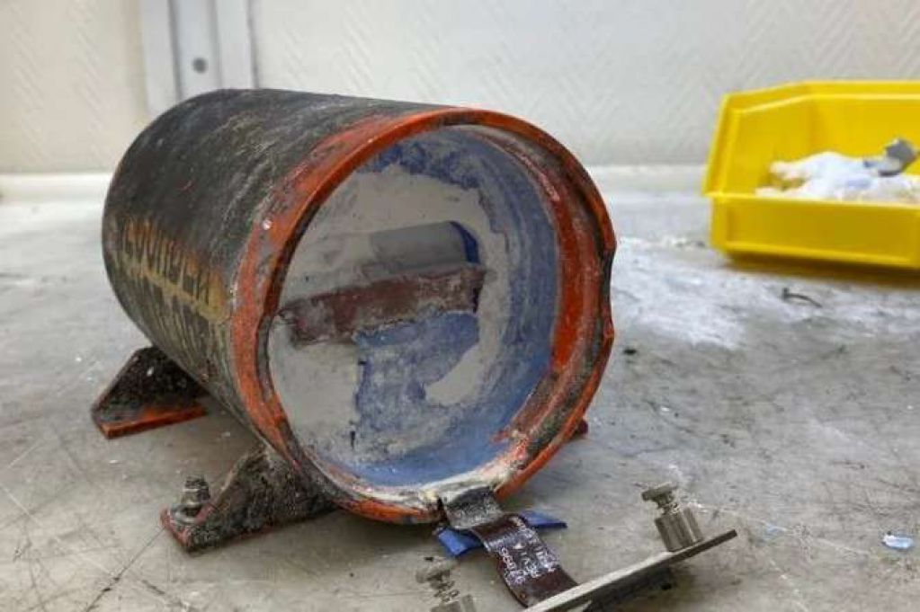 У Франції розшифрували дані двох самописців збитого літака МАУ 